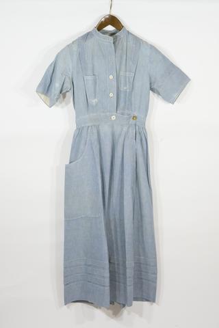 Nurse's training dress in grey twill