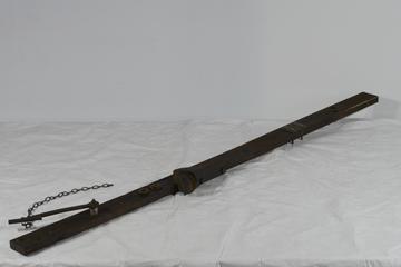 Valve structure support for replica Newcomen Steam engine