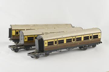GWR Model railway carriage 3rd class 134, 135 and 136