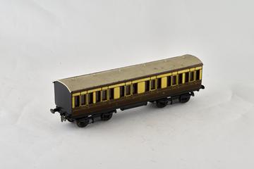 GWR Model railway carriage 40