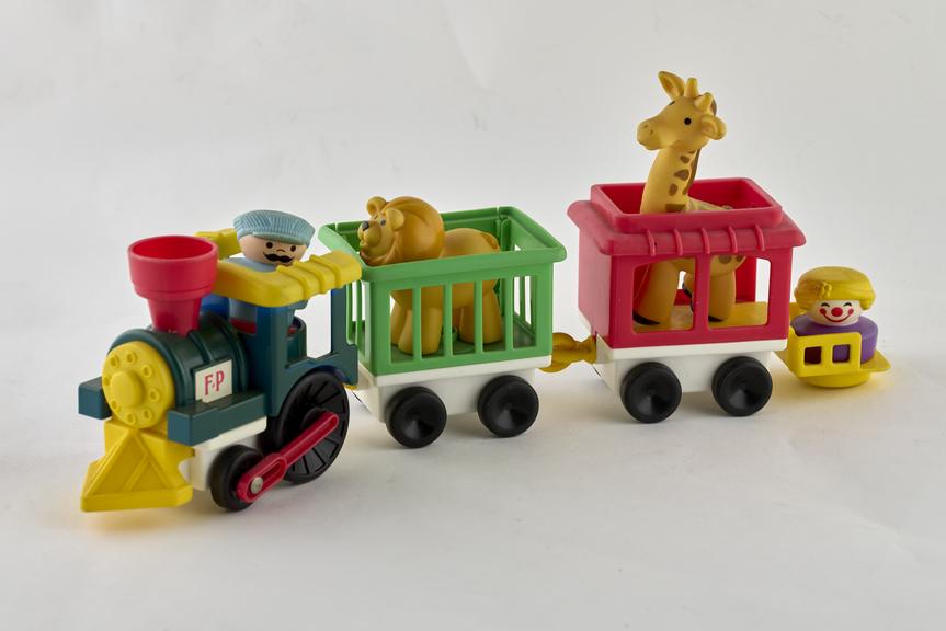 Toy circus train
