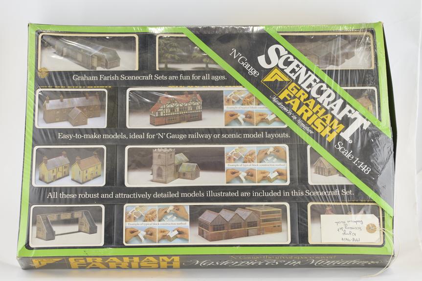 Model Railway Scenery Set