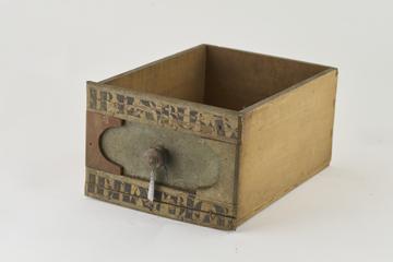 Wooden drawer with 2 painted labels