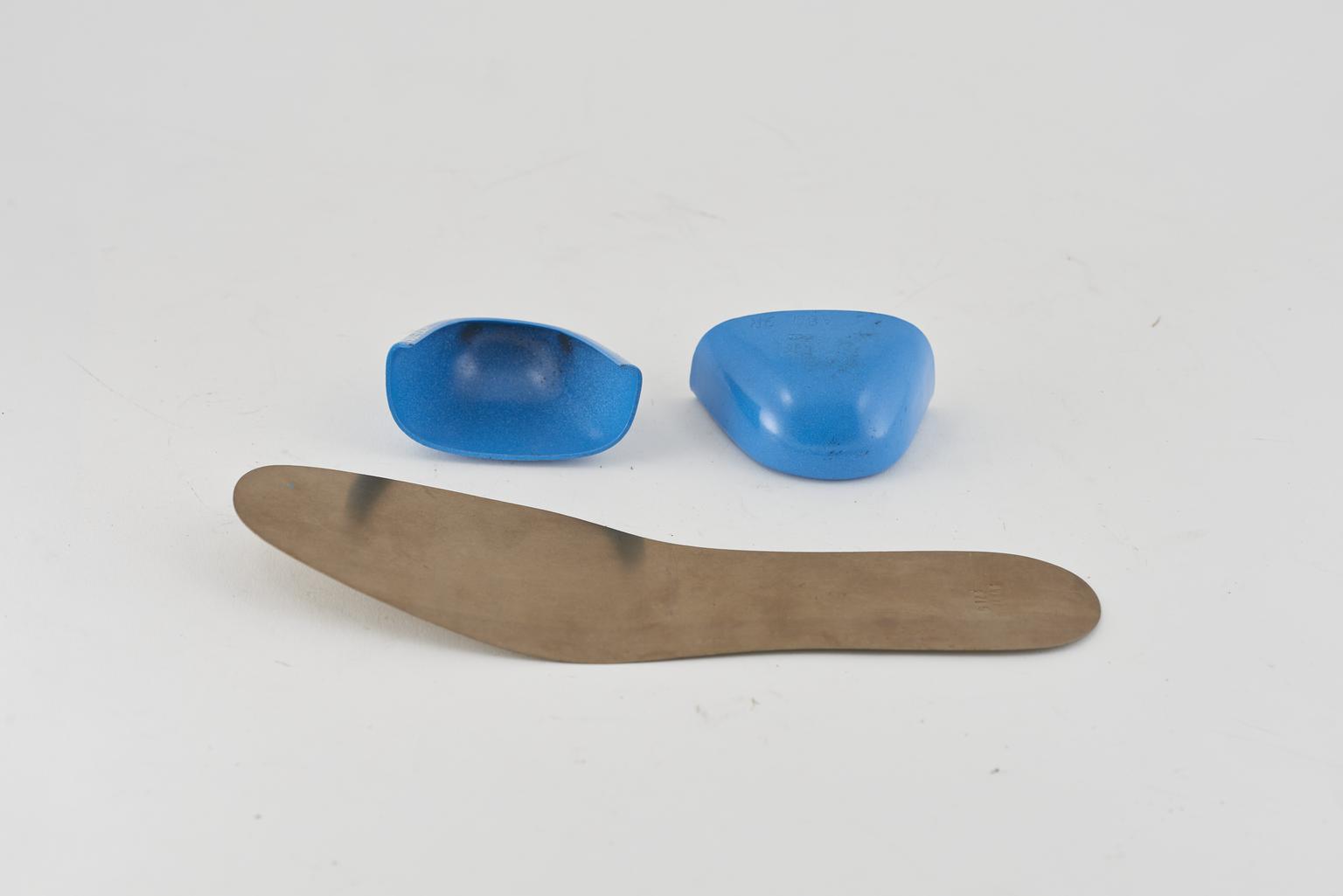 Pair of safety toe caps and an inner sole plate | Science Museum Group ...