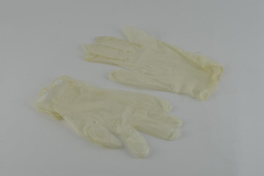 Pair of tru-touch seamless