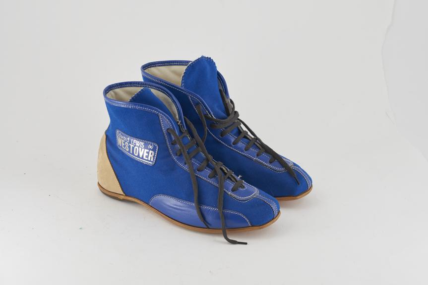 Pair of Motor Racing Boots in Triple Laminated Nomex