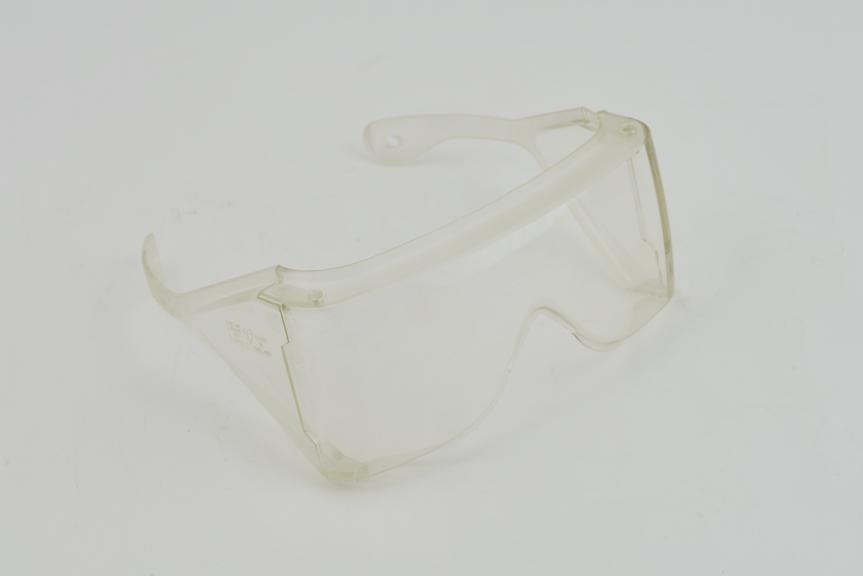 Pair of Safety Spectacles to BS 2092.2 (deeper and wider than standard spectacles)
