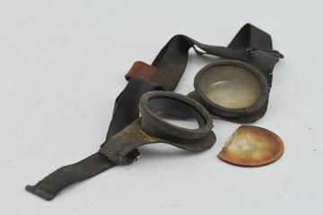 Goggles for 'Proto' model self-contained breathing rescue apparatus.