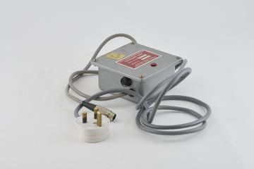 Charger, for waistbelt mounted battery powered motor fan unit