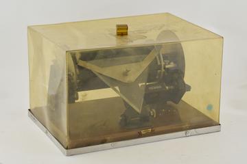 GE Hardy Spectrophotometer c. 1940 - Part 2 : chart recorder unit on wood base