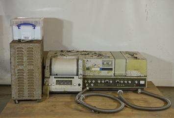 Infrared spectrometer and component