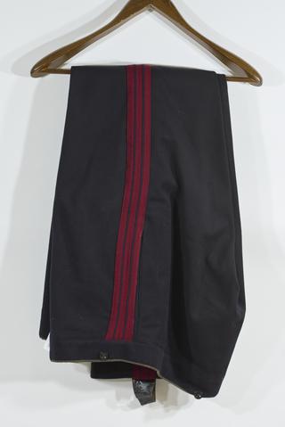 Trousers for Dr Beatson's medical officer uniform, United Kingdom, 1898-1930