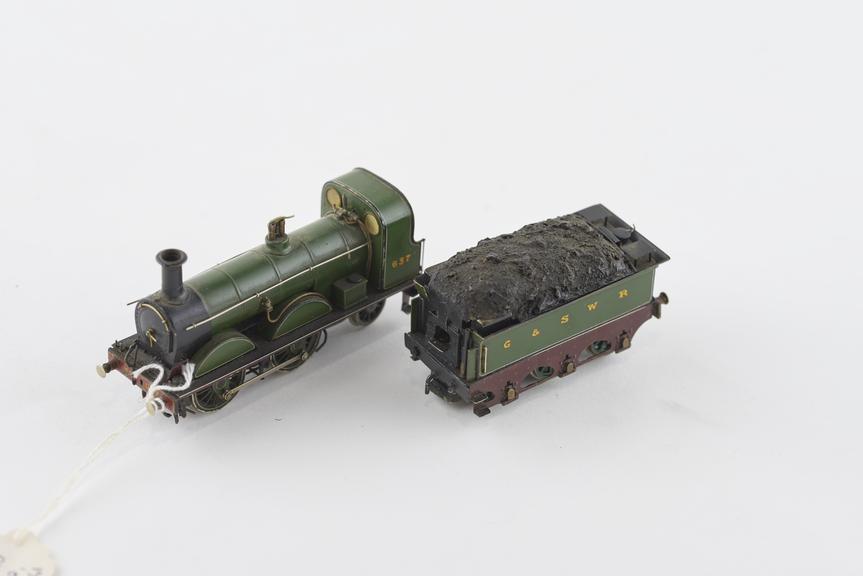 Model steam locomotive