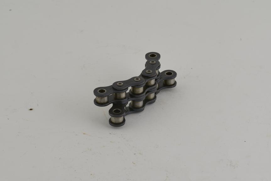 Piece of duplex chain