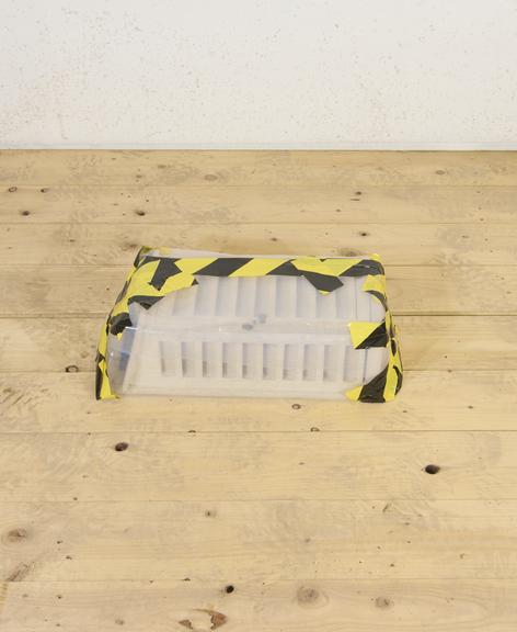 Marine thermometer screen with wet and dry bulb thermometers