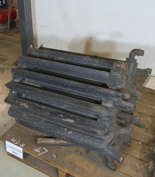 Circular steam-radiator