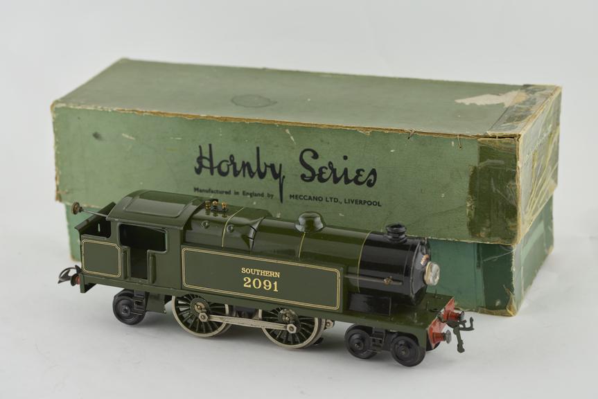 Model steam locomotive, Southern Railway 3rd rail electric