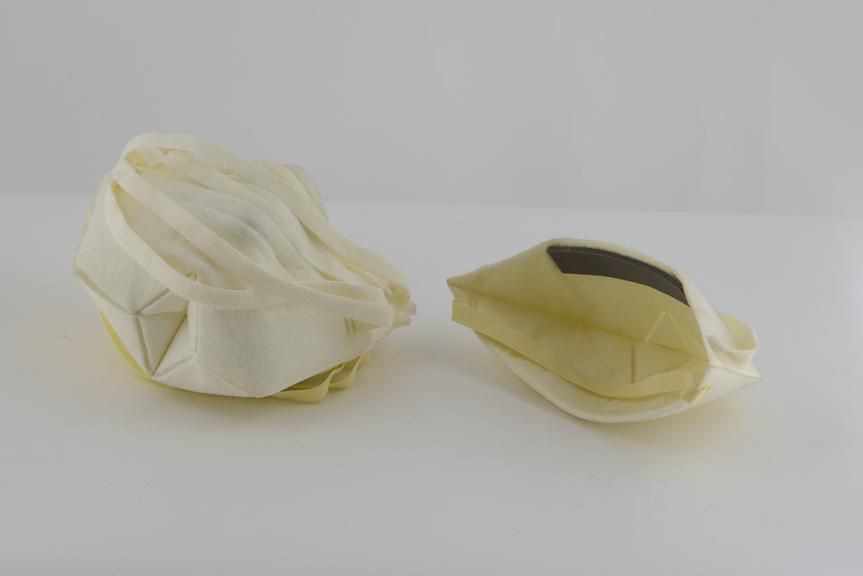 Four dust masks (type 5052)