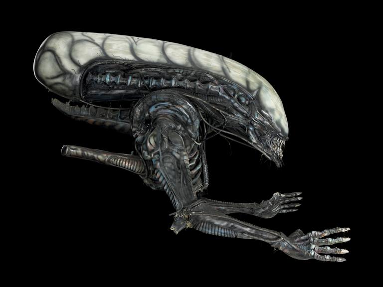 Replica of "Alien"