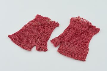 Pair of red silk lace mittens