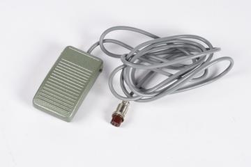 Foot operated switch type OFL-VG-S3 made by Jiden of Osaka