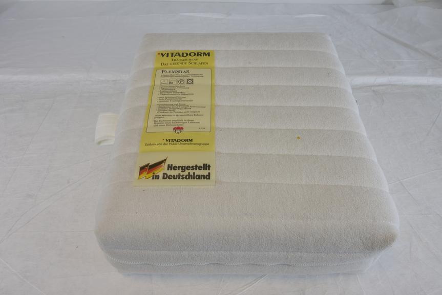 Section of a Water Lily Type Mattress