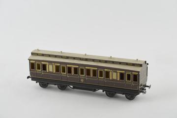 GWR Model railway carriage 1324