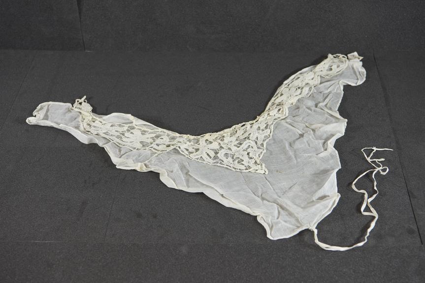 Modesty bodice of lawn