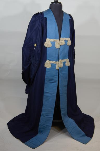Academic gown of Dr. William Hope Fowler