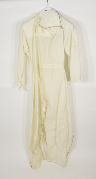 Clean room outfit in anti-static celon