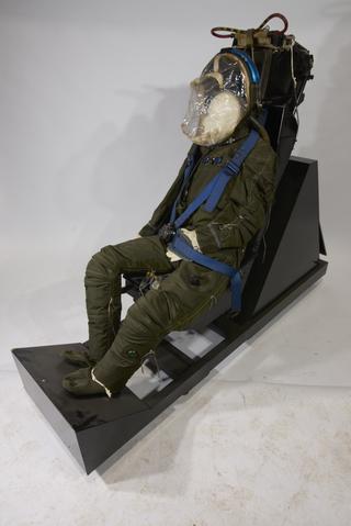 Type 'B' full pressure flying suit