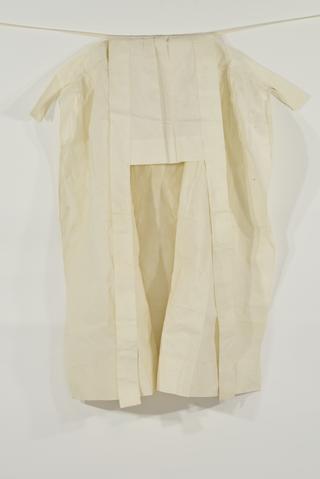 Starched long white apron, round bib, cross straps