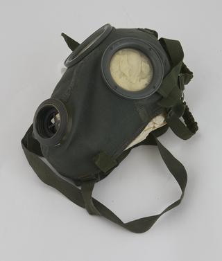 Auergesellschaft, Berlin, gasmask facepiece type 747