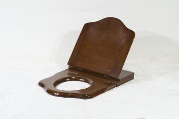 Wooden seat and cover