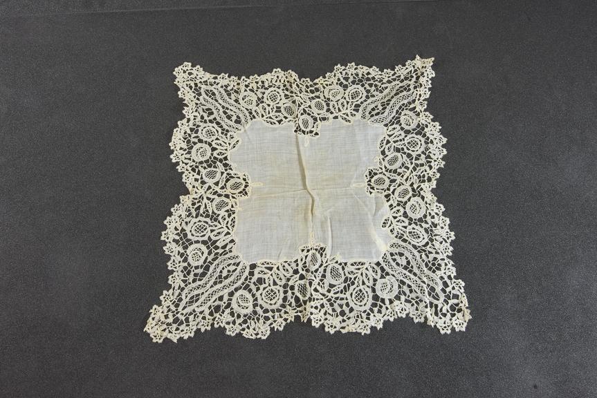 Square lawn handkerchief with deep wavy guipure lace border