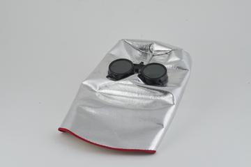 Welder's mask in aluminised cloth