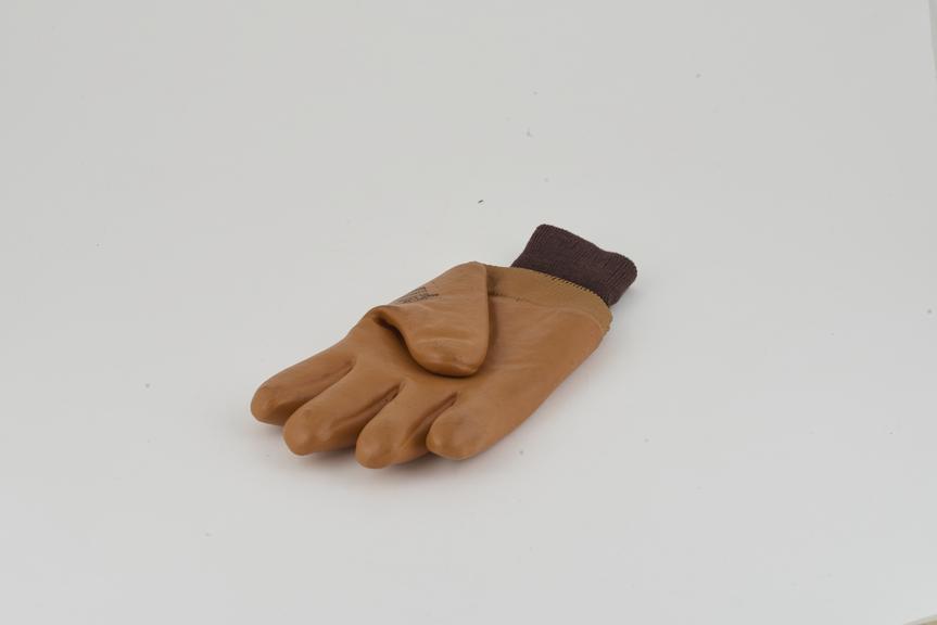 Single right-hand glove