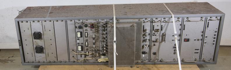 SHF Radio Terminal Type MH140