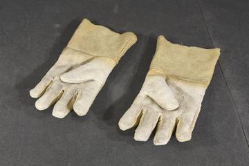 Pair of gauntlets for blast furnace worker, 1981