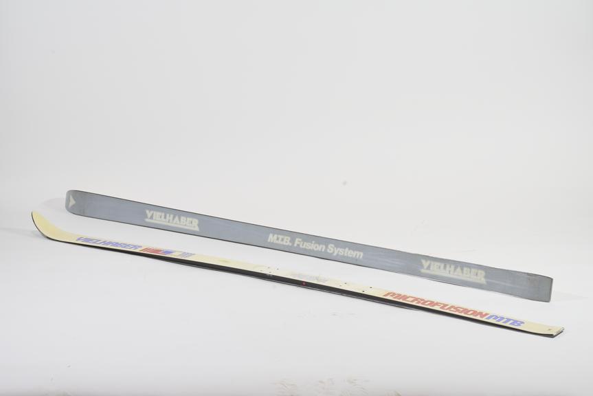 One pair of Vielhaber Microfusion MTB skis
