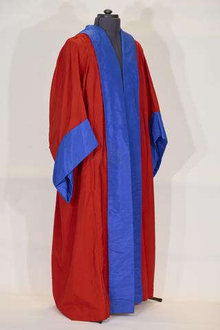 Sir William Osler's Edinburgh LI.D. gown