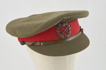 Major-general Sir A.A. Bowlby's cap
