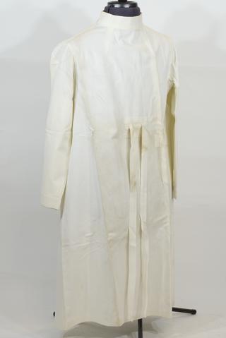 White cotton twill long-sleeved overall