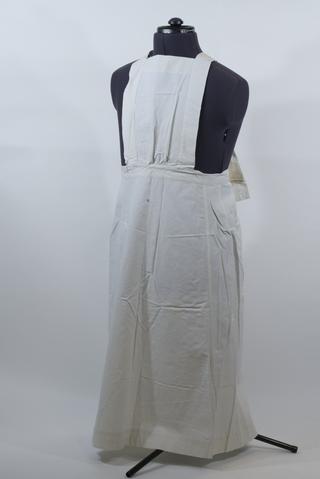 White linen apron, square bib, cross-straps