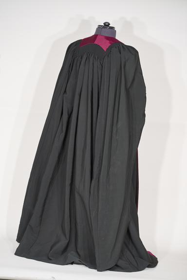 Mr. Thelwall Thomas'  F.R.C.S. (England) gown