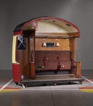 Section of British Railways Mark 1 3rd Class Compartment, c 1951