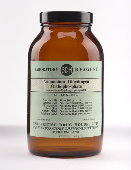 Glass bottle for ammonium hydrogen orthophosphate