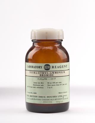 Glass bottle for tetraethyl ammonium bromide