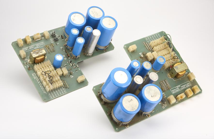 Box of components for gas chromatography data processing system