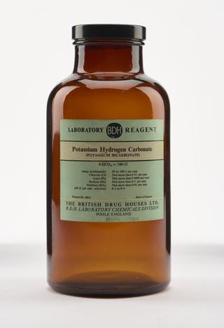 Glass bottle for potassium hydrogen carbonate